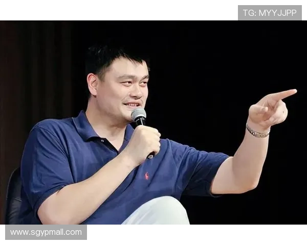 当我与姚明相遇的那一刻心中涌现的感动与敬仰之情 当我与姚明相遇的那一刻心中涌现的感动与敬仰之情